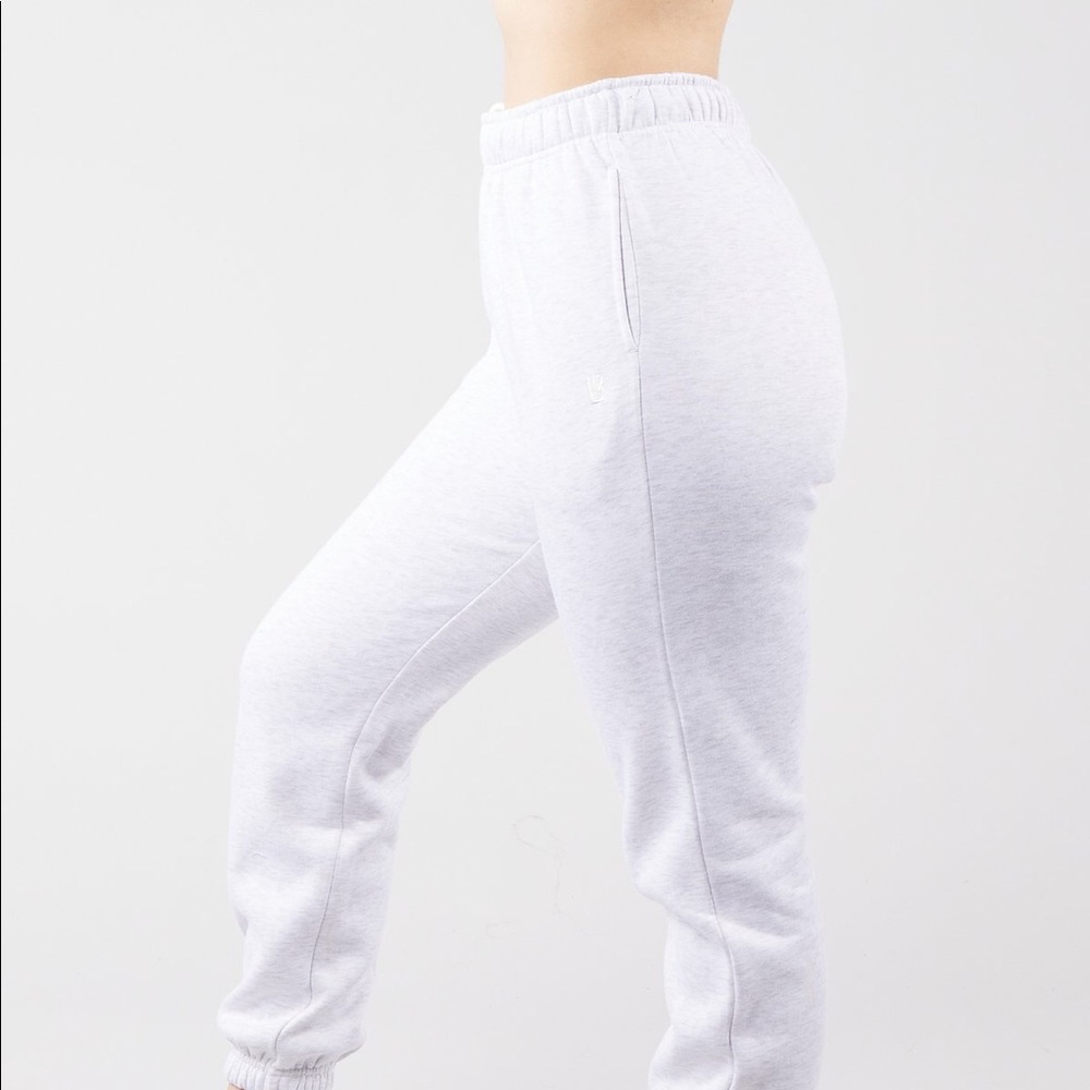 Buffbunny Untamed Jogger - Color Stitches - Medium